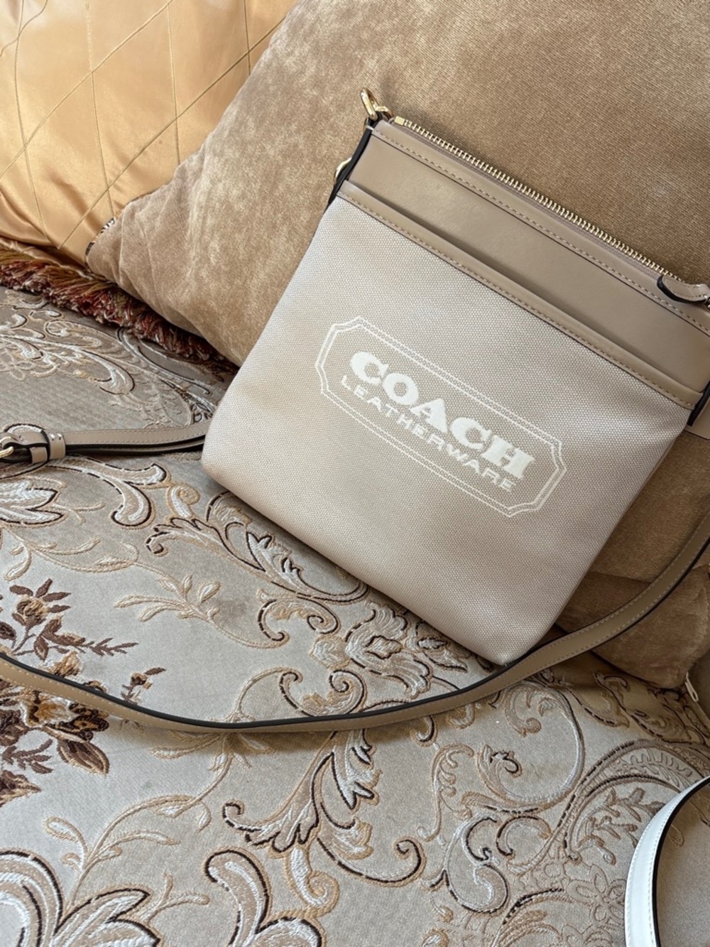 Coach crossbody